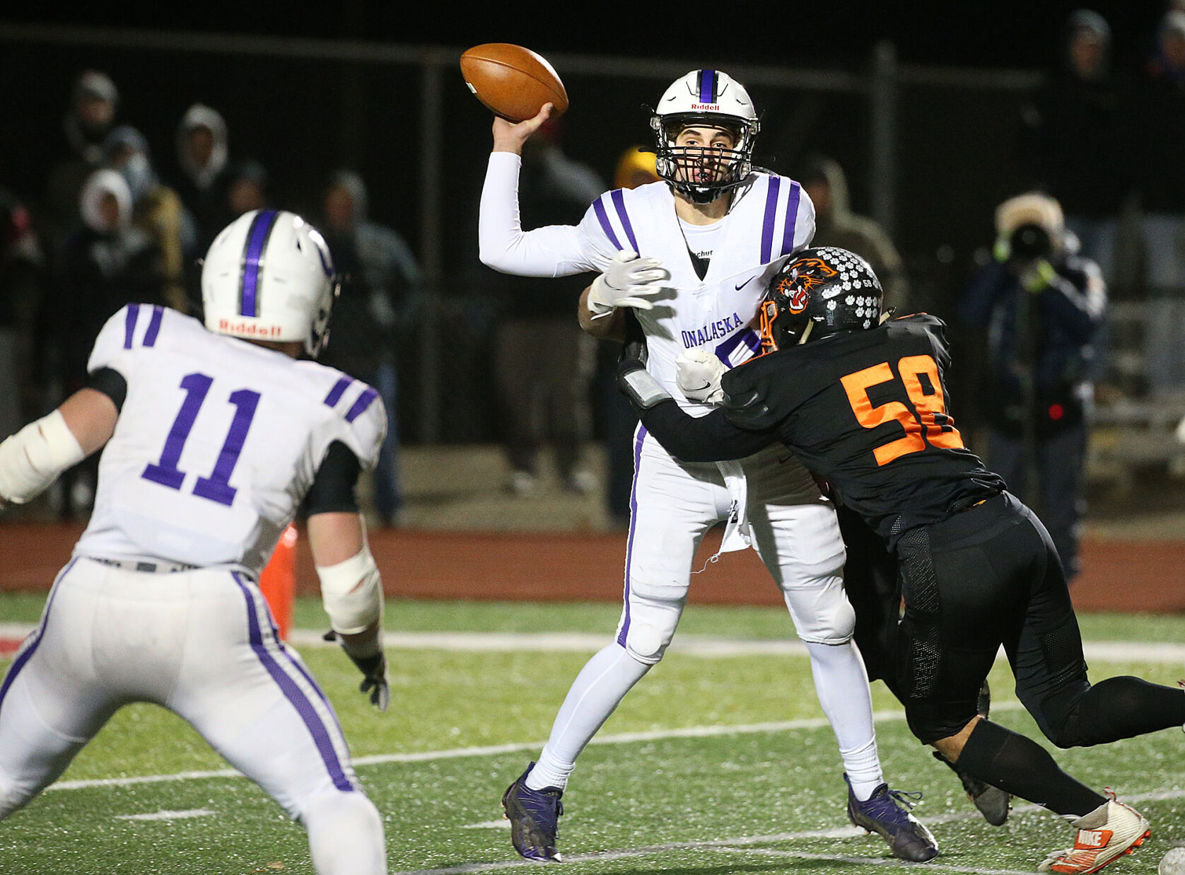Onalaska vs West Salem, Nov. 11